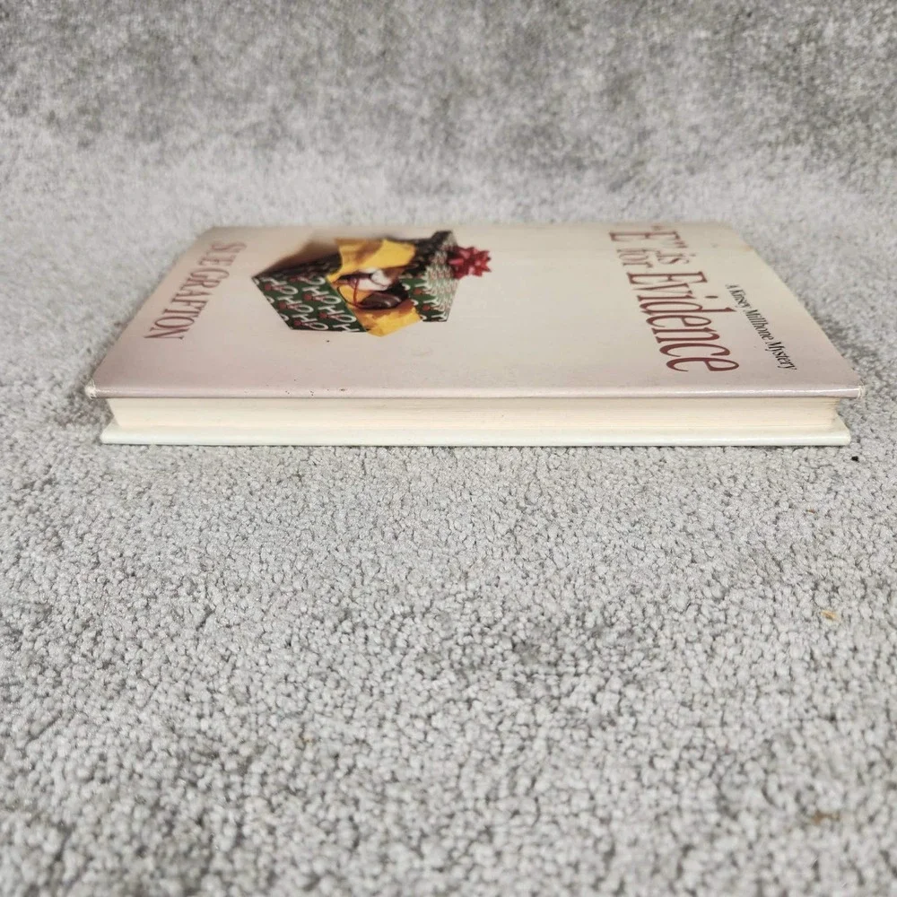 Sue Grafton E is for Evidence Mystery Hardcover Book 1988‎ Kinsey Millhone